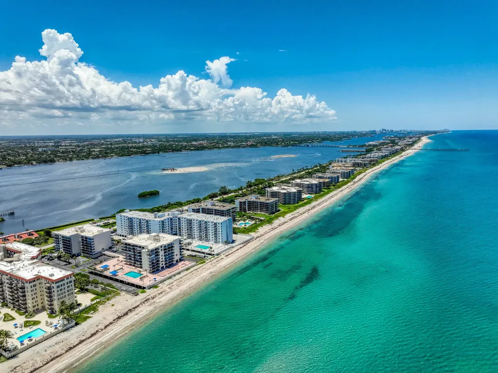3460 S Ocean Boulevard Palm Beach FL 33480