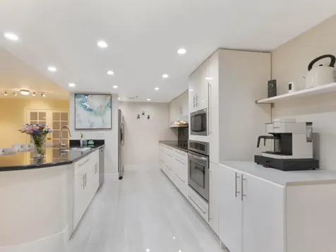 955 Egret Circle Delray Beach FL 33444