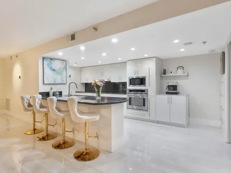 955 Egret Circle Delray Beach FL 33444