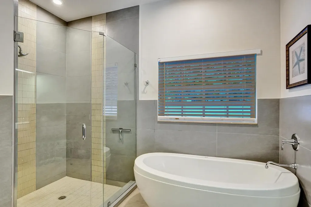 3043 Center Avenue Fort Lauderdale FL 33308