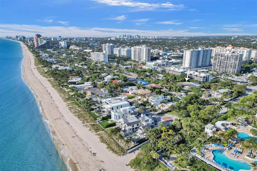 3043 Center Avenue Fort Lauderdale FL 33308