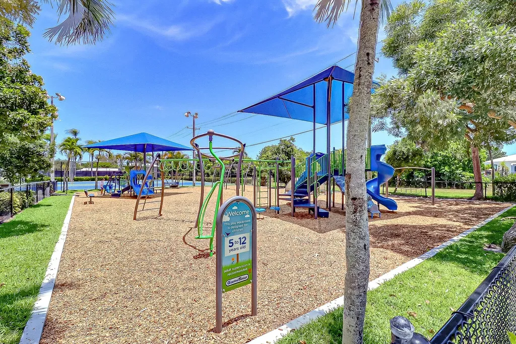 337 Mid Pines Road Palm Springs FL 33461