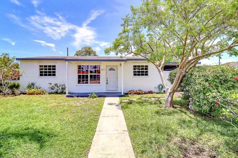 337 Mid Pines Road Palm Springs FL 33461