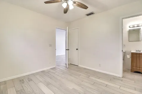 337 Mid Pines Road Palm Springs FL 33461