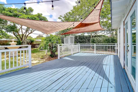 337 Mid Pines Road Palm Springs FL 33461