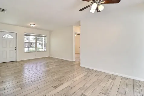 337 Mid Pines Road Palm Springs FL 33461