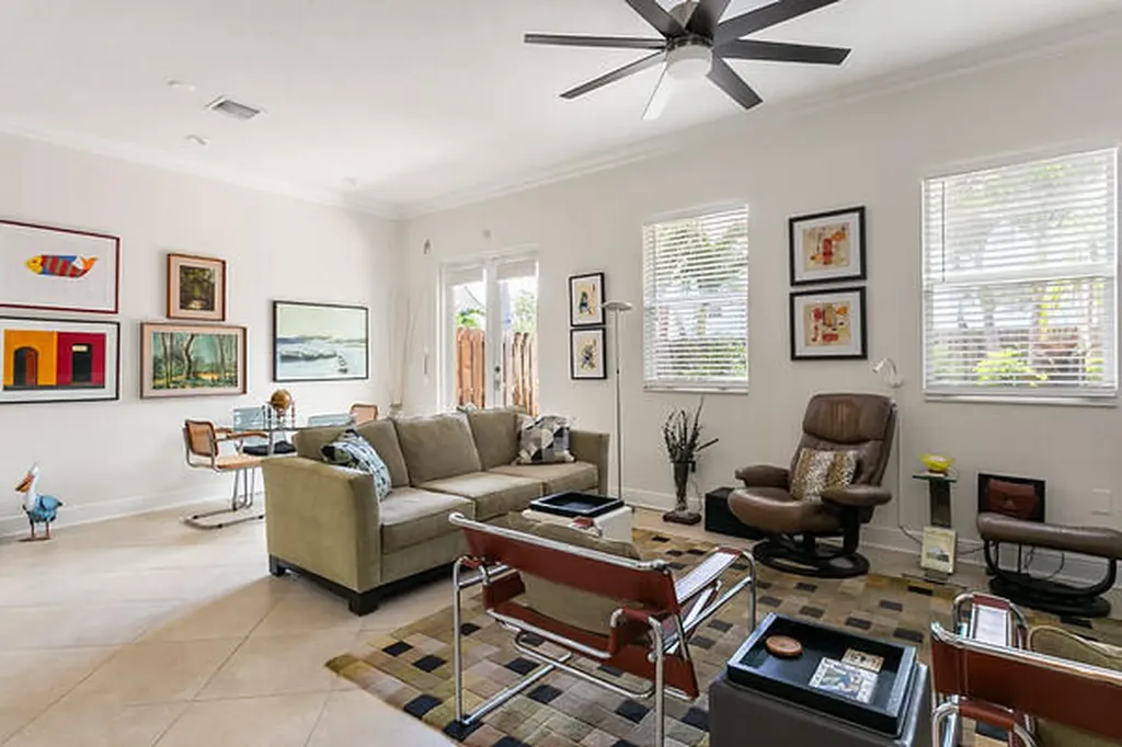 3020 NE 5th Terrace Wilton Manors FL 33334