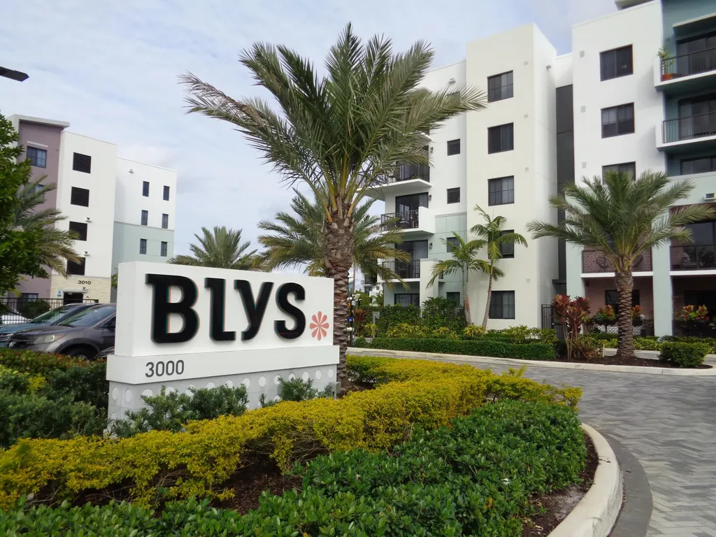 3020 NE 5th Terrace Wilton Manors FL 33334