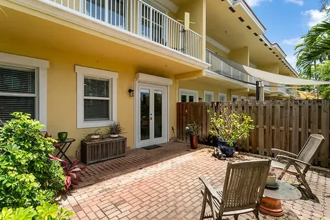 3020 NE 5th Terrace Wilton Manors FL 33334