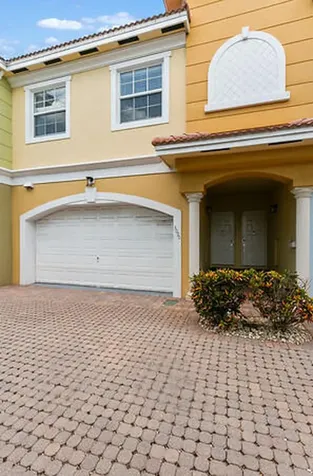 3020 NE 5th Terrace Wilton Manors FL 33334