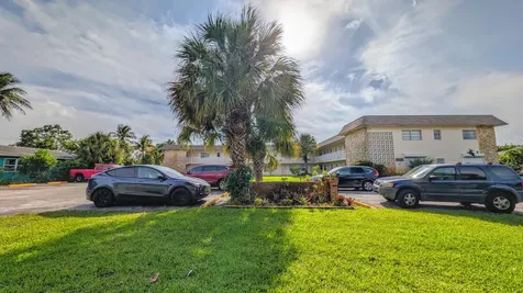 2301 SE 4th Street Boynton Beach FL 33435