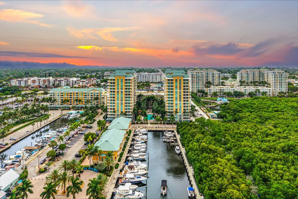 625 Casa Loma Boulevard Boynton Beach FL 33435
