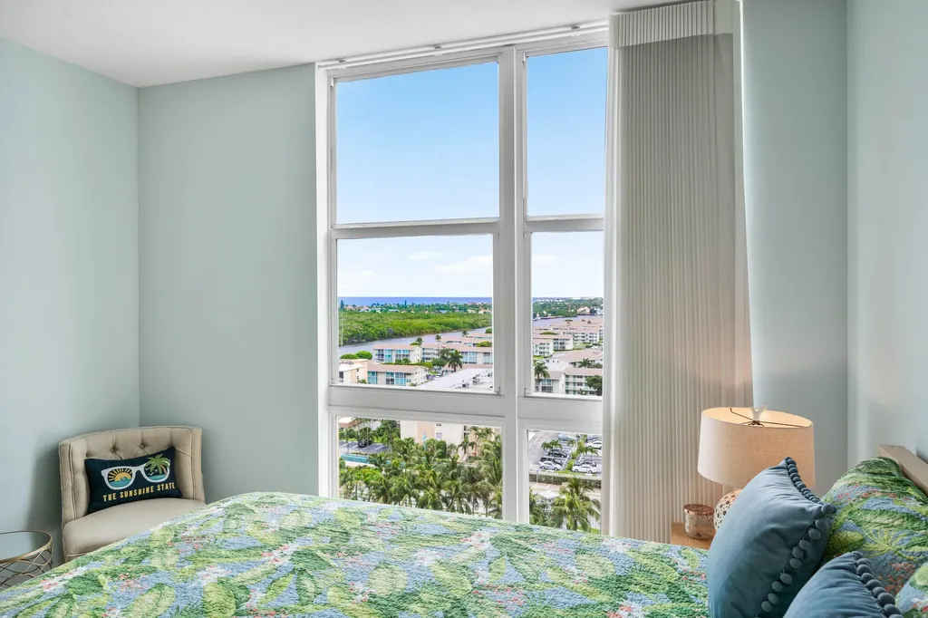 625 Casa Loma Boulevard Boynton Beach FL 33435
