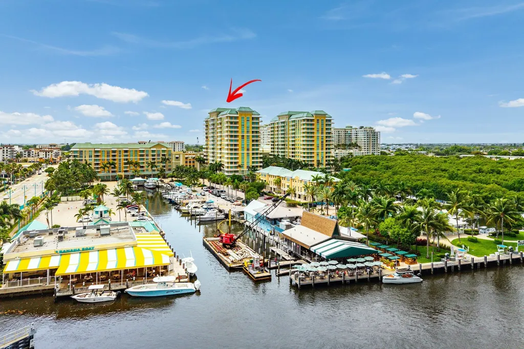 625 Casa Loma Boulevard Boynton Beach FL 33435