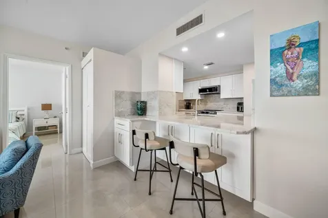 625 Casa Loma Boulevard Boynton Beach FL 33435