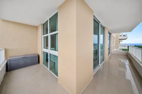 625 Casa Loma Boulevard Boynton Beach FL 33435