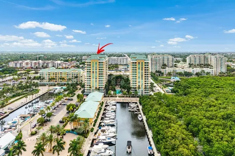 625 Casa Loma Boulevard Boynton Beach FL 33435