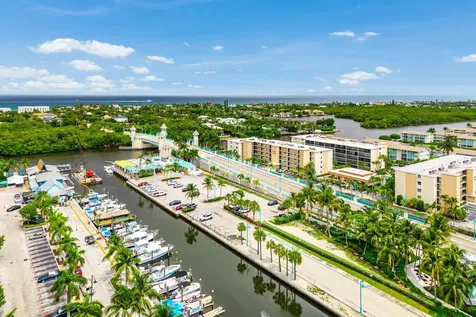 625 Casa Loma Boulevard Boynton Beach FL 33435