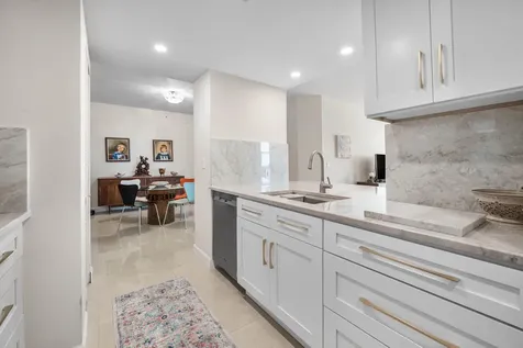 625 Casa Loma Boulevard Boynton Beach FL 33435