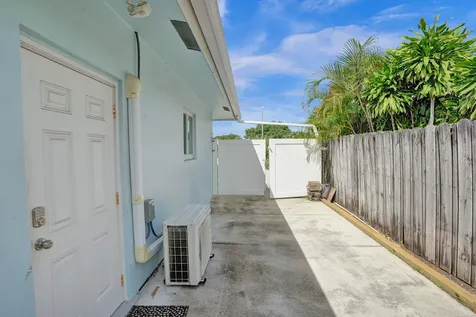 604 NE 25th Avenue Pompano Beach FL 33062