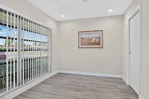 20846 Vinesta Circle Boca Raton FL 33433