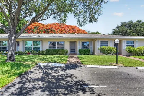 20846 Vinesta Circle Boca Raton FL 33433