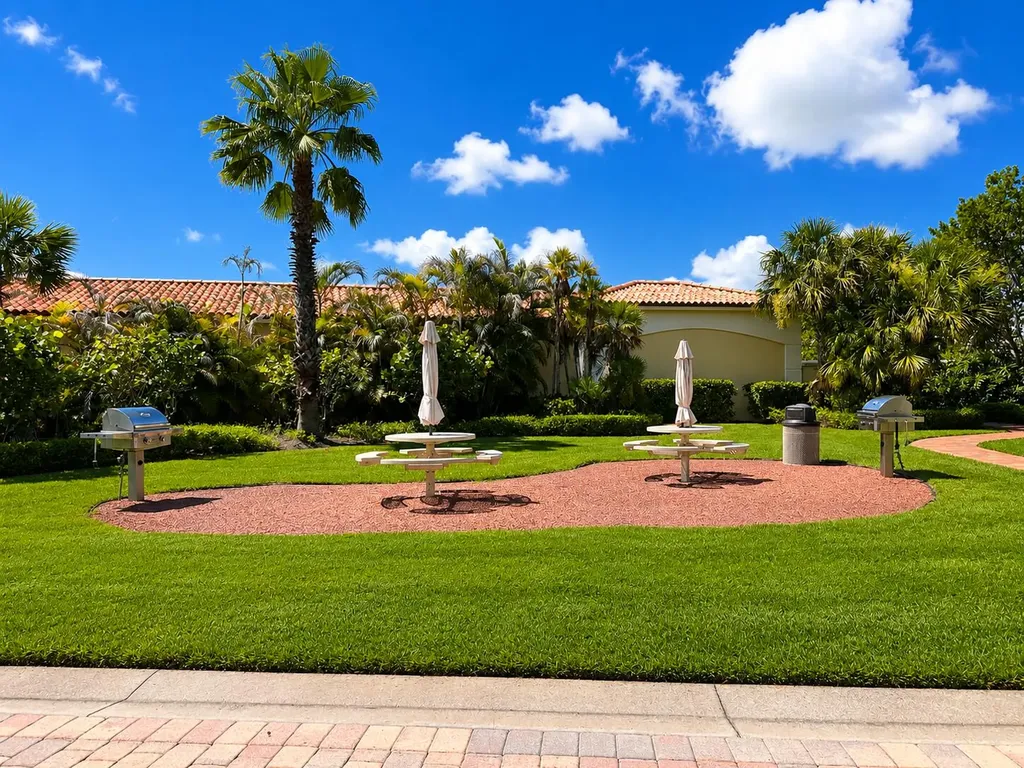 35 Harbour Isle Drive W Fort Pierce FL 34949