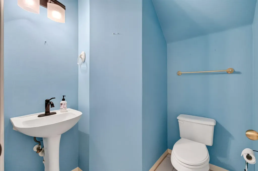 6374 Park Lake Circle Boynton Beach FL 33437