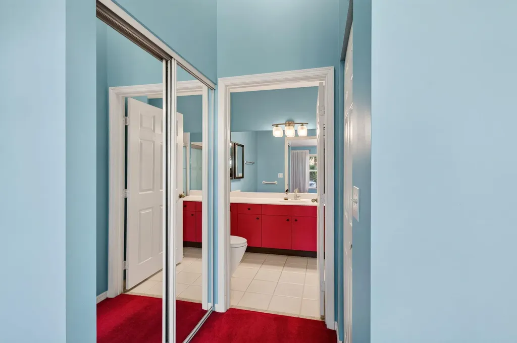 6374 Park Lake Circle Boynton Beach FL 33437