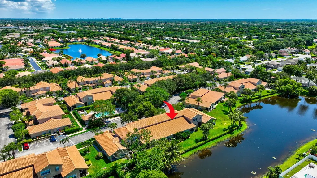 6374 Park Lake Circle Boynton Beach FL 33437