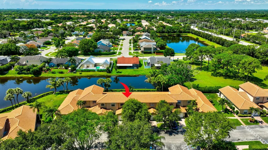 6374 Park Lake Circle Boynton Beach FL 33437