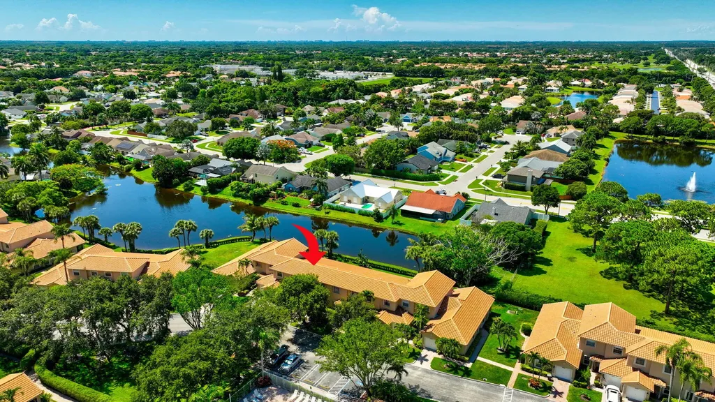 6374 Park Lake Circle Boynton Beach FL 33437