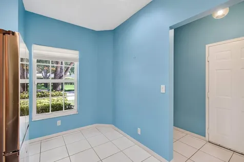 6374 Park Lake Circle Boynton Beach FL 33437