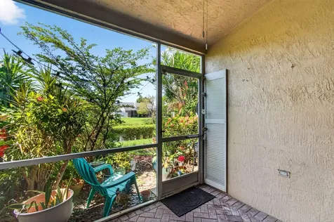 6374 Park Lake Circle Boynton Beach FL 33437