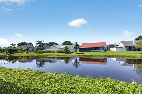 6374 Park Lake Circle Boynton Beach FL 33437