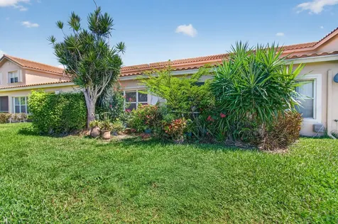 6374 Park Lake Circle Boynton Beach FL 33437