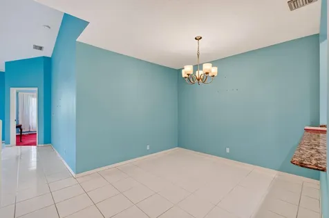 6374 Park Lake Circle Boynton Beach FL 33437