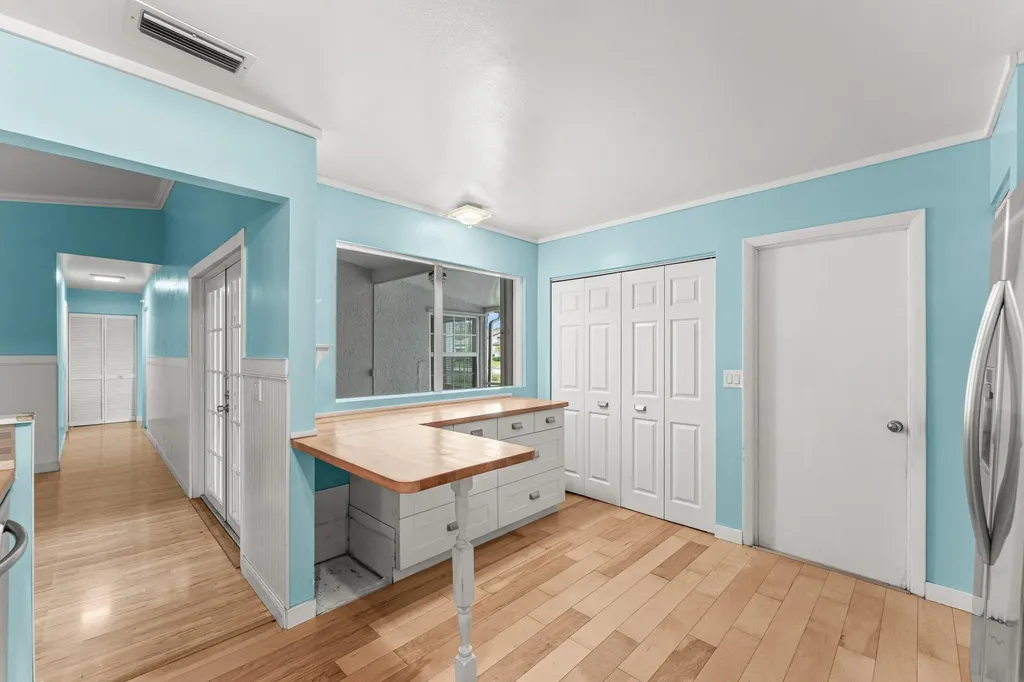 3861 NW 1st Drive Deerfield Beach FL 33442