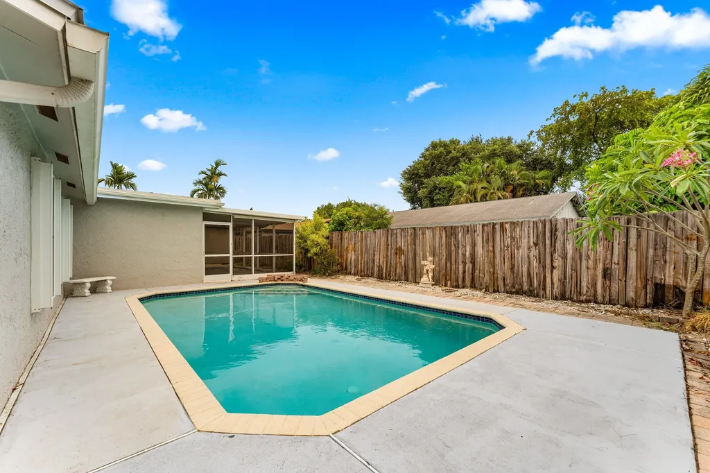 3861 NW 1st Drive Deerfield Beach FL 33442