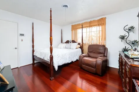 4460 NW 3rd Place Plantation FL 33317