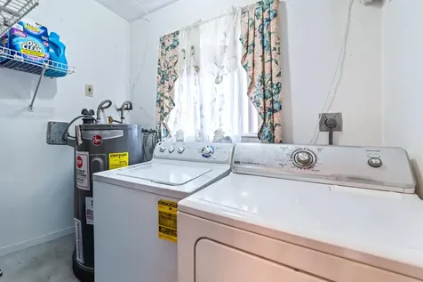 4460 NW 3rd Place Plantation FL 33317