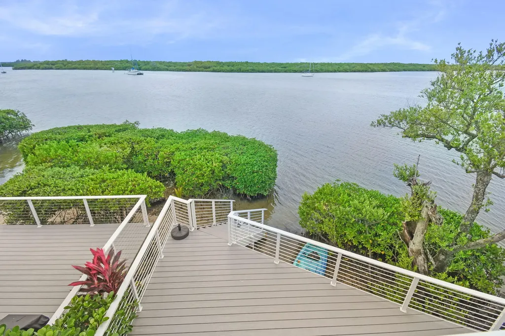 2408 Harbour Cove Drive Fort Pierce FL 34949