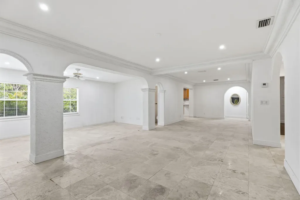 4793 Badger Avenue West Palm Beach FL 33417