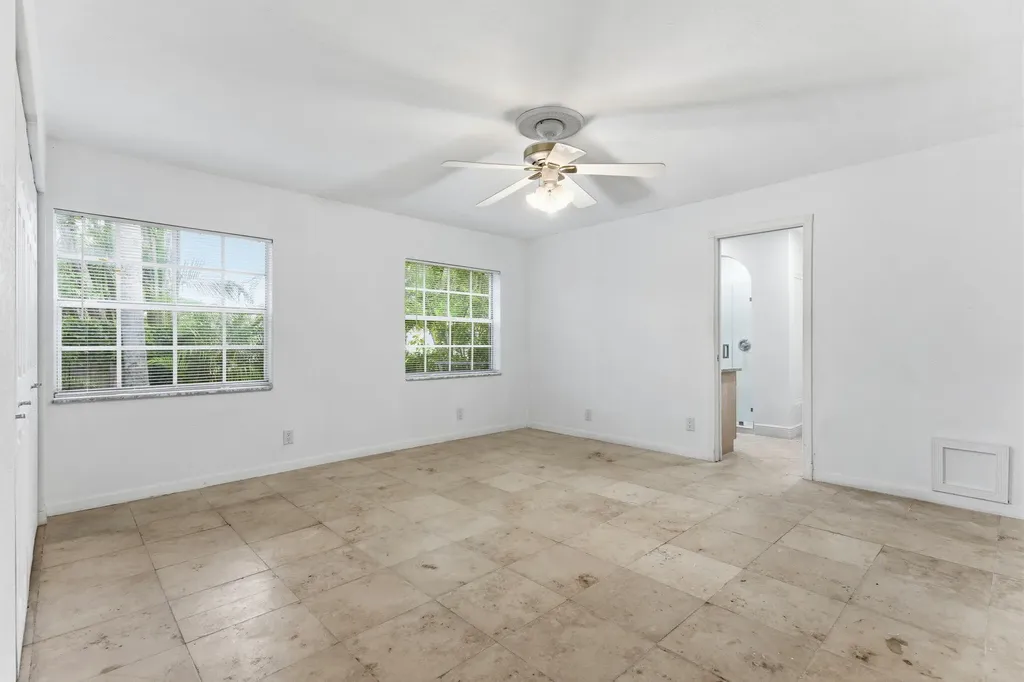 4793 Badger Avenue West Palm Beach FL 33417