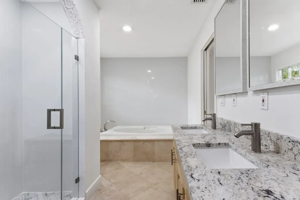 4793 Badger Avenue West Palm Beach FL 33417
