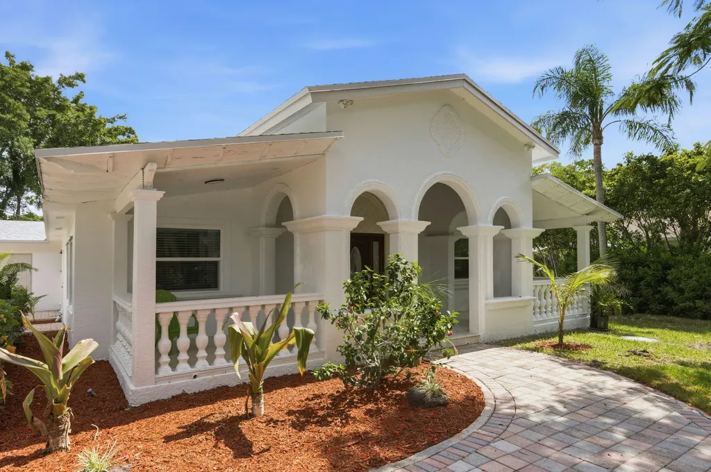 4793 Badger Avenue West Palm Beach FL 33417