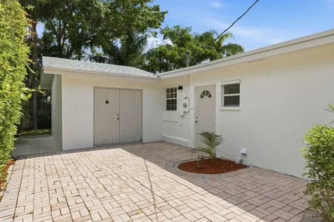 4793 Badger Avenue West Palm Beach FL 33417