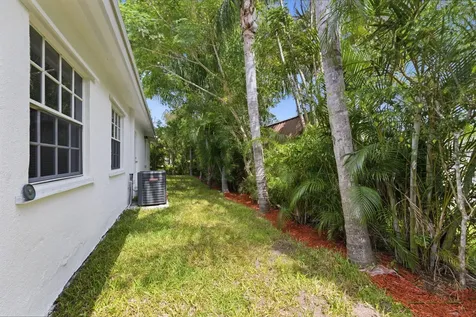 4793 Badger Avenue West Palm Beach FL 33417