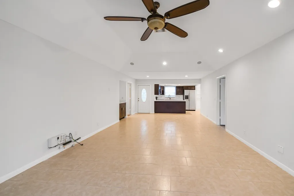 13867 Eastpointe Way Palm Beach Gardens FL 33418
