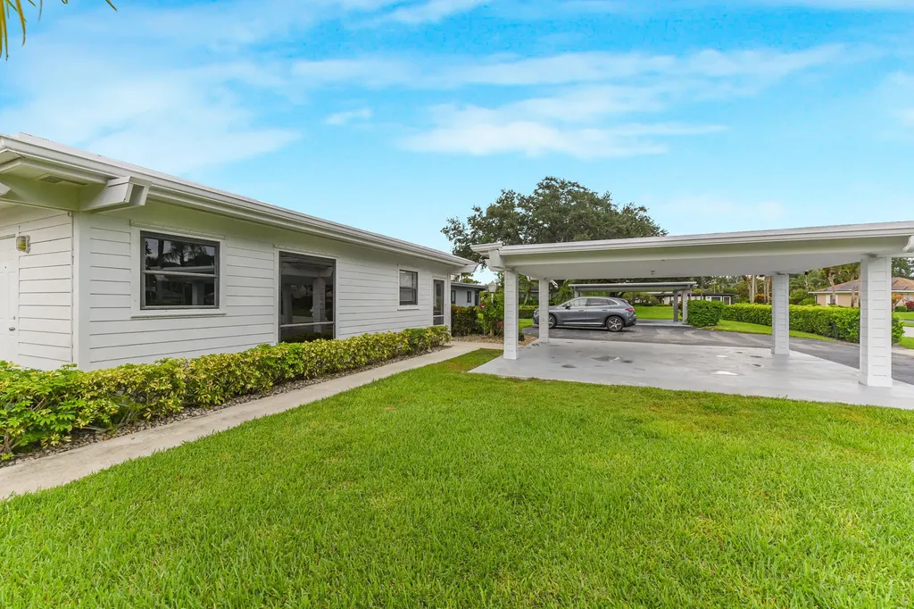 13867 Eastpointe Way Palm Beach Gardens FL 33418